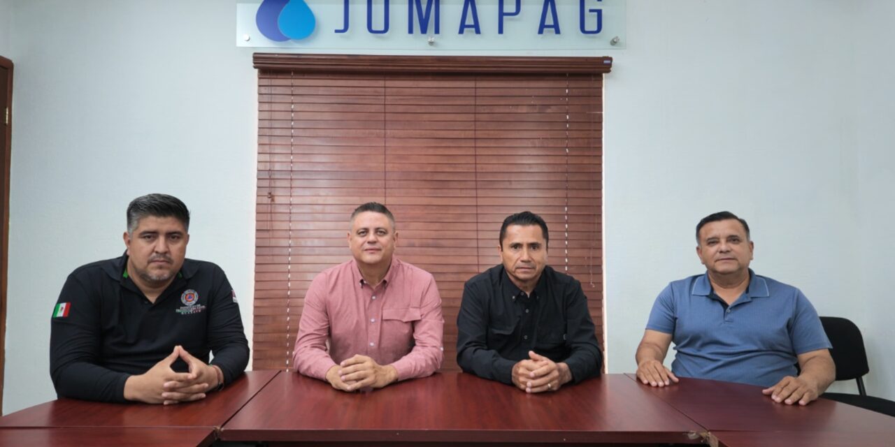 JUMAPAG IMPULSA ACCIONES CON CANIRAC PARA FRENAR DERRAMES DE GRASAS EN EL DRENAJE DE GUASAVE